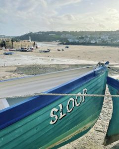 Time for a Rattler at the Sloop Inn